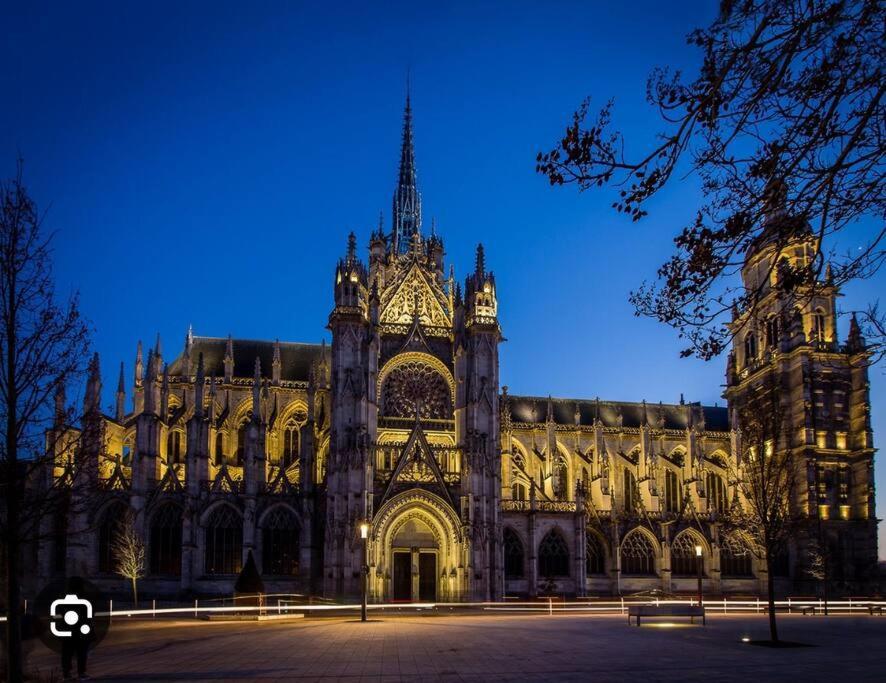 Apt Evreux 900M De La Gare エクステリア 写真